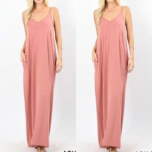 V-neck Cami Maxi dress w side pockets in BLUSH